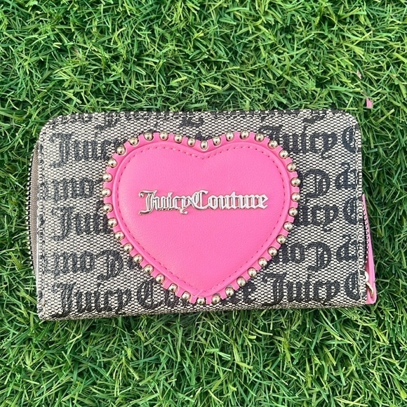 NWT JUICY COUTURE Wallet! - Picture 1 of 4